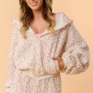 Blogilates Women’s Marshmallow Full Zip Hooded Sweatshirt in Cream Floral